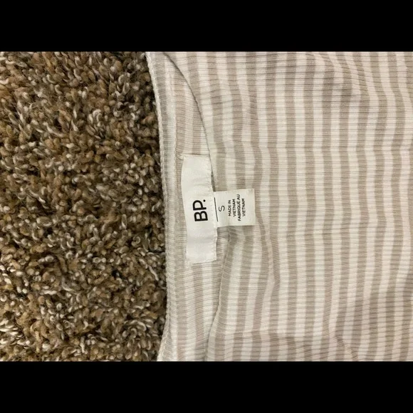 Nordstrom rack crop tank top - Picture 2 of 2